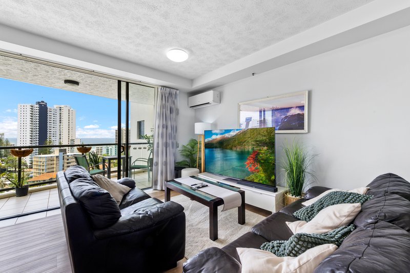 Photo - 1102/2865 Gold Coast Highway, Surfers Paradise QLD 4217 - Image 7