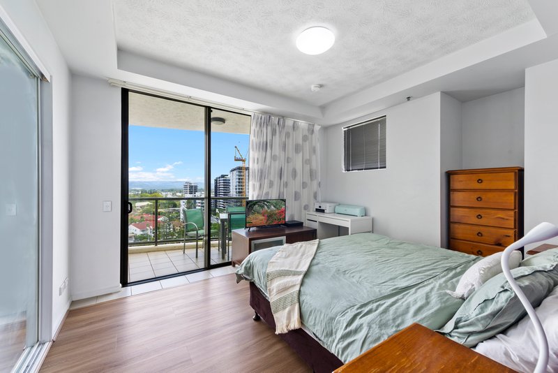 Photo - 1102/2865 Gold Coast Highway, Surfers Paradise QLD 4217 - Image 13