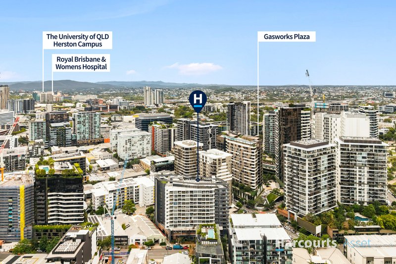 Photo - 1102/42 Wyandra Street, Newstead QLD 4006 - Image 10