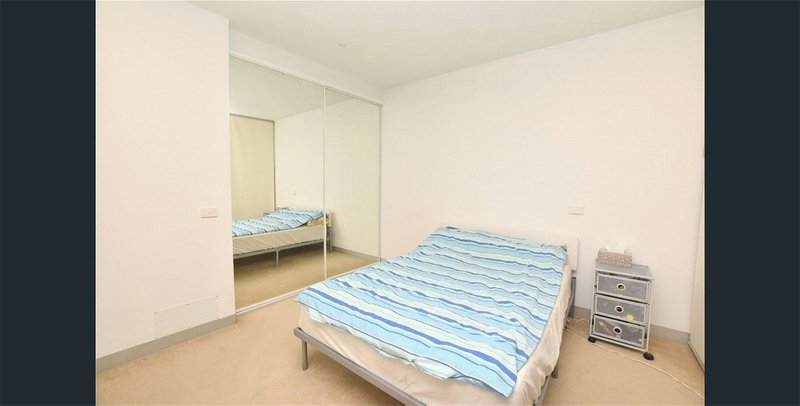 Photo - 1102/555 Flinders Street, Melbourne VIC 3000 - Image 2