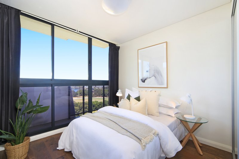 Photo - 1102/6 Gertrude Street, Wolli Creek NSW 2205 - Image 7