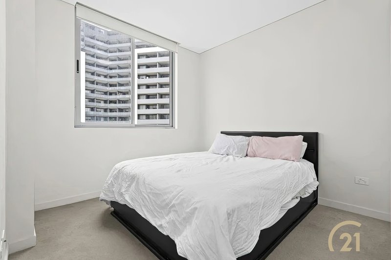 Photo - 110/27 Dressler Court, Merrylands NSW 2160 - Image 5