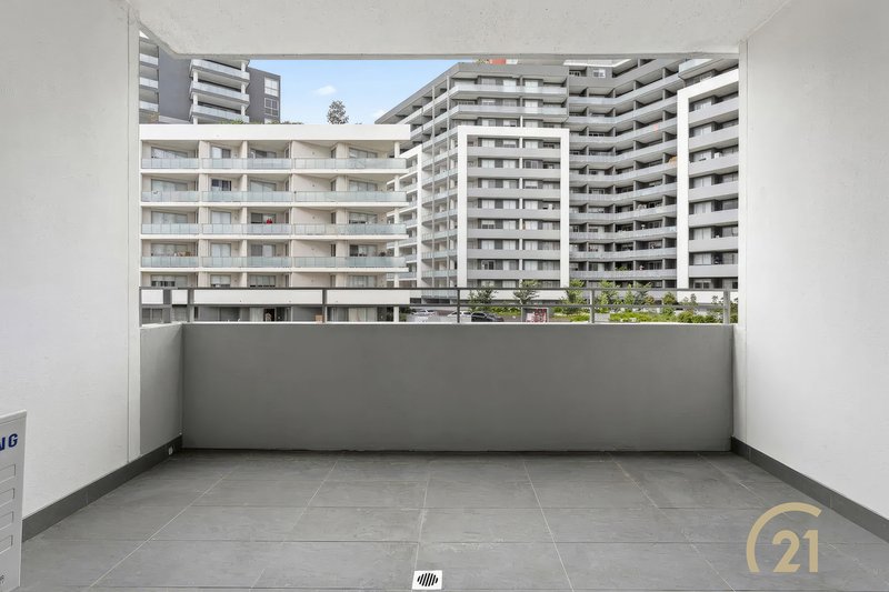 Photo - 110/27 Dressler Court, Merrylands NSW 2160 - Image 8