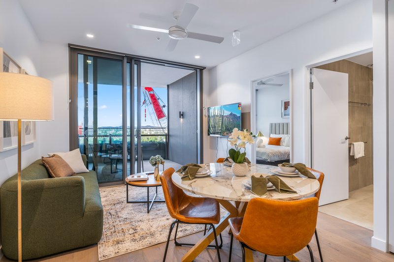 Photo - 1102/8 Margaret Street, Brisbane City QLD 4000 - Image 2