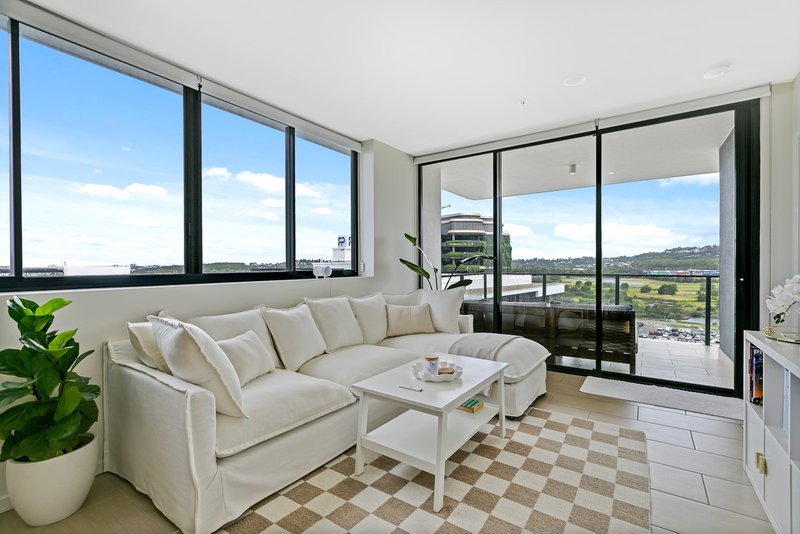 Photo - 1102/9 Market Lane, Maroochydore QLD 4558 - Image 5