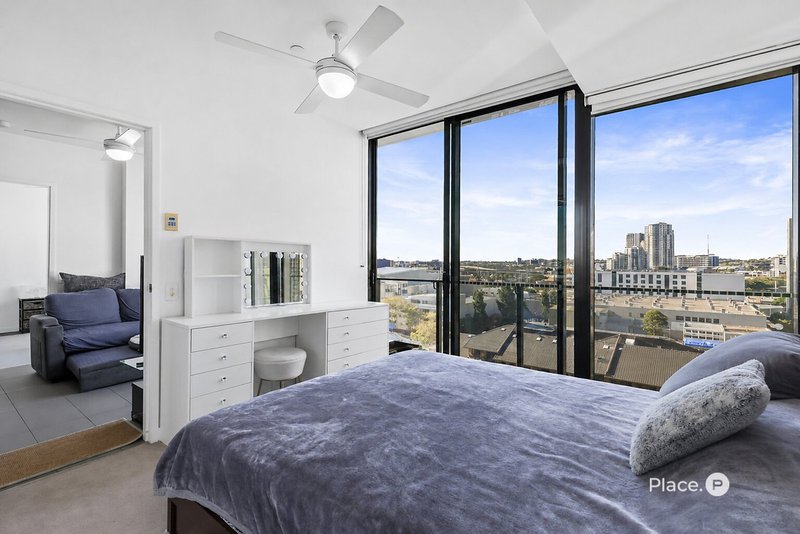 Photo - 1103/10 Trinity Street, Fortitude Valley QLD 4006 - Image 6