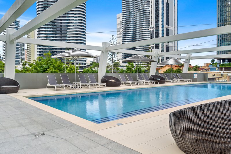 Photo - 1103/2663 Gold Coast Highway, Broadbeach QLD 4218 - Image 3