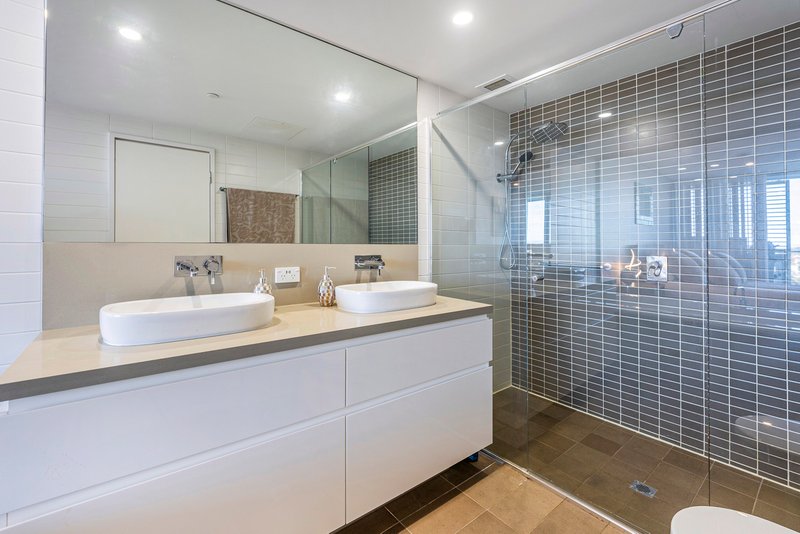 Photo - 1103/3 Marco Polo Drive, Mandurah WA 6210 - Image 16