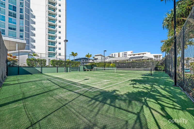 Photo - 1103/300 Marine Parade, Labrador QLD 4215 - Image 25