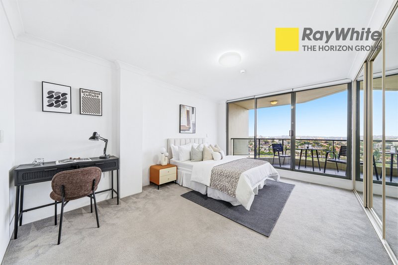 Photo - 1103/39 Mclaren Street, North Sydney NSW 2060 - Image 14