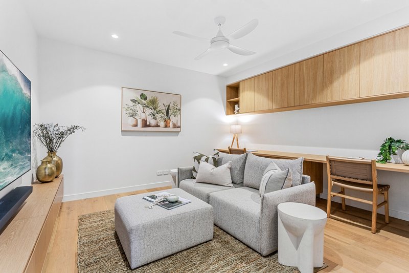 Photo - 1103/4 Seventeenth Avenue, Palm Beach QLD 4221 - Image 16