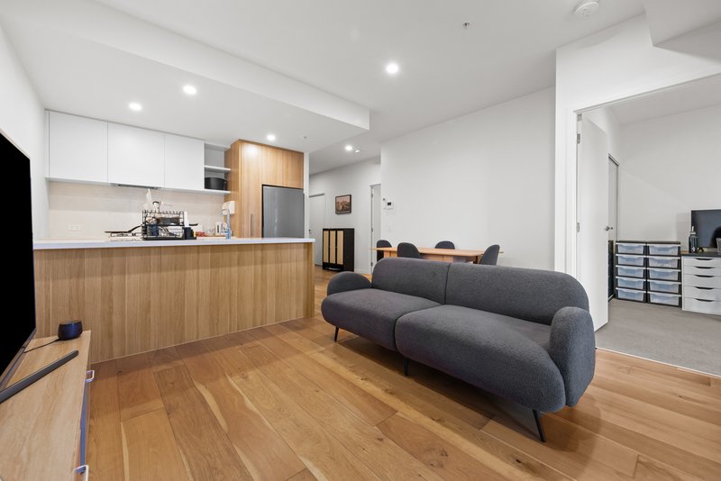 Photo - 110/362 Burwood Highway, Burwood VIC 3125 - Image 2