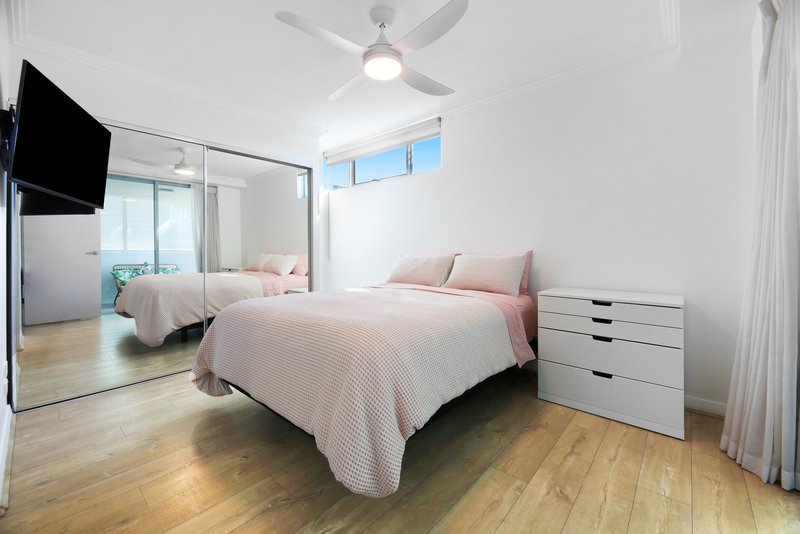 Photo - 1104/10 Fifth Avenue, Palm Beach QLD 4221 - Image 13