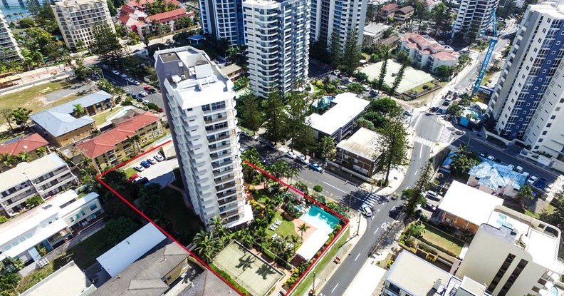 Photo - 1104/10 Vista Street, Surfers Paradise QLD 4217 - Image 22