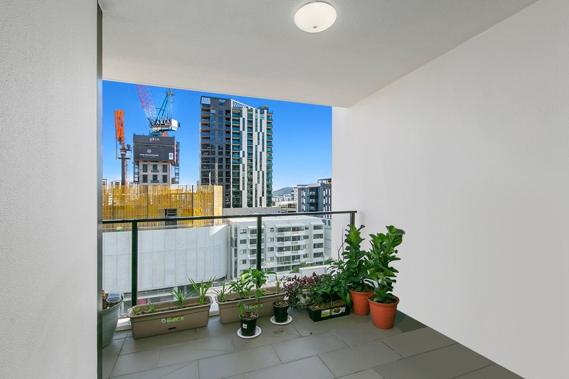 Photo - 1104/27 Cordelia Street, South Brisbane QLD 4101 - Image 4