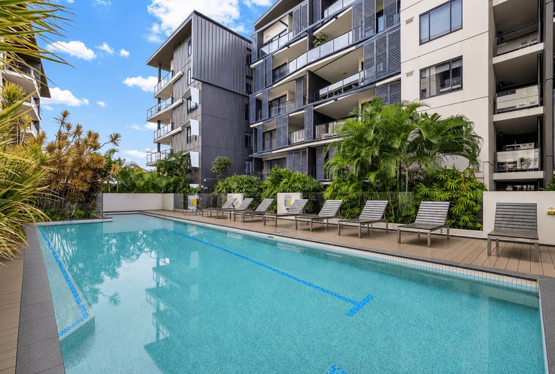 Photo - 1104/35 Burdett Street, Albion QLD 4010 - Image 11