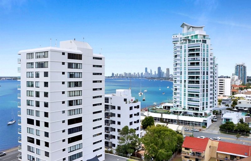 Photo - 1104/41 Labrador Street, Labrador QLD 4215 - Image 10