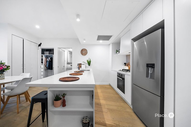 Photo - 1104/61 Brookes Street, Bowen Hills QLD 4006 - Image 8