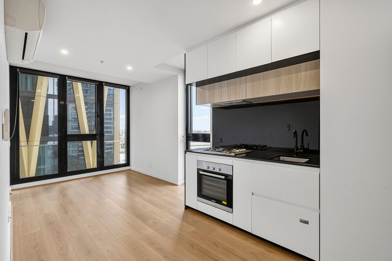 Photo - 1104/63 Haig Street, Southbank VIC 3006 - Image 3