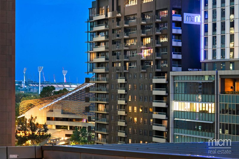 Photo - 1104/7 Riverside Quay, Southbank VIC 3006 - Image 8