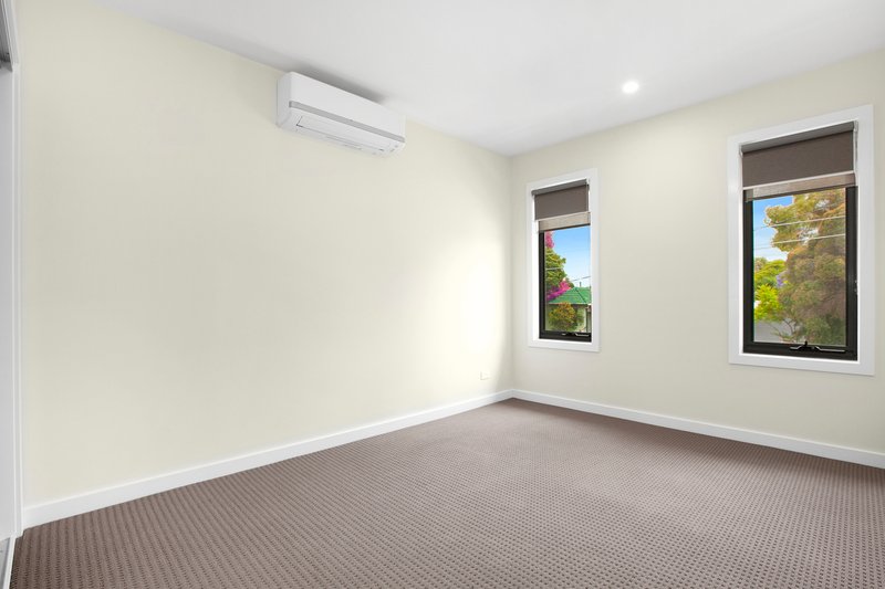 Photo - 1/104A Royal Parade, Reservoir VIC 3073 - Image 7