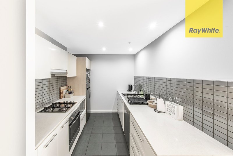 Photo - 1104B/8 Cowper Street, Parramatta NSW 2150 - Image 4