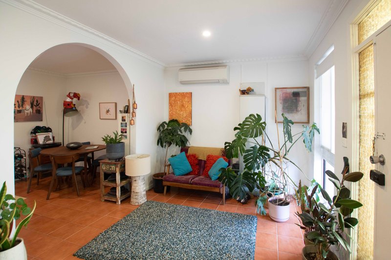 Photo - 1/105 Gooch , Thornbury VIC 3071 - Image 2