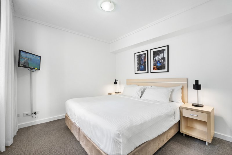 Photo - 1105/151 George Street, Brisbane City QLD 4000 - Image 6