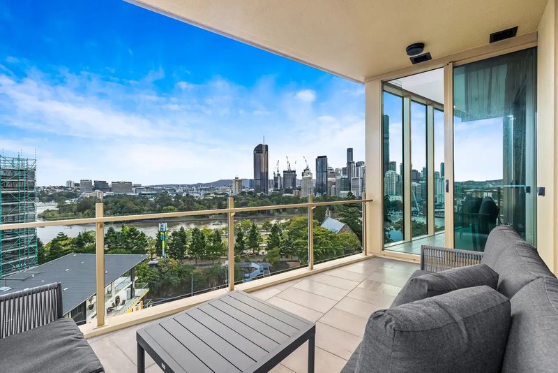 1105/25 Shafston Avenue, Kangaroo Point QLD 4169