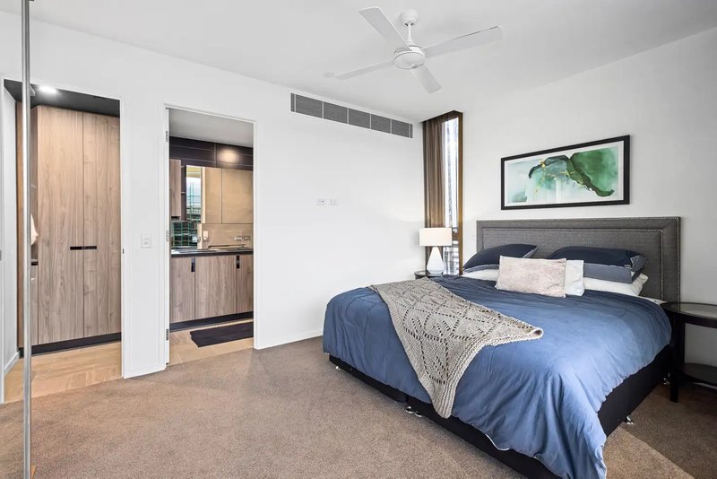 Photo - 1105/25 Shafston Avenue, Kangaroo Point QLD 4169 - Image 6