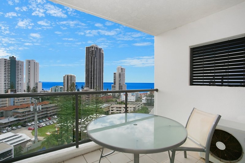 Photo - 1105/2865 Gold Coast Highway, Surfers Paradise QLD 4217 - Image 2