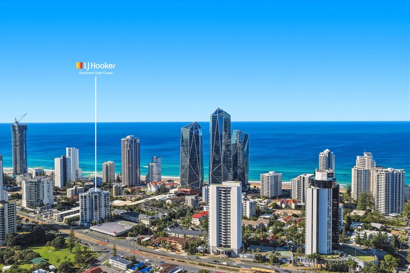 Photo - 1105/2865 Gold Coast Highway, Surfers Paradise QLD 4217 - Image 2