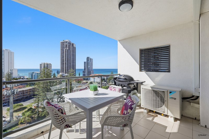 Photo - 1105/2865 Gold Coast Highway, Surfers Paradise QLD 4217 - Image 11