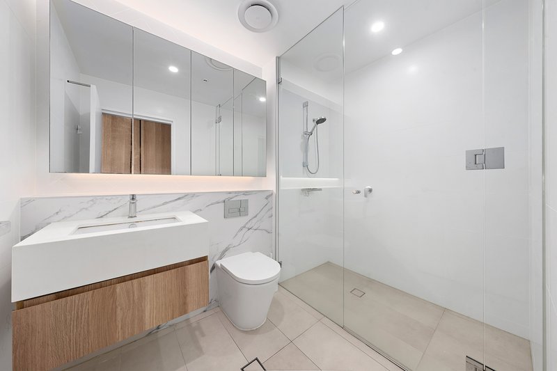 Photo - 1105/500 Pacific Highway, St Leonards NSW 2065 - Image 3