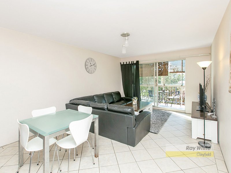 Photo - 1/106 Bayview Terrace, Clayfield QLD 4011 - Image 2