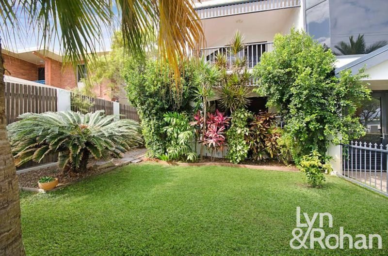 Photo - 1/106 Eyre Street, North Ward QLD 4810 - Image 2