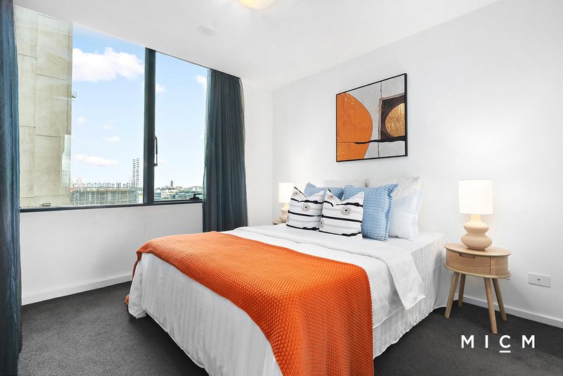 Photo - 1106/241 City Road, Southbank VIC 3006 - Image 5