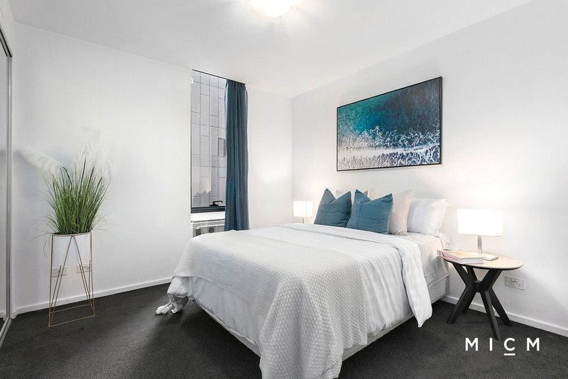 Photo - 1106/241 City Road, Southbank VIC 3006 - Image 7