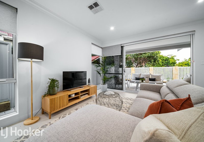 Photo - 1/107 Berwick Street, Victoria Park WA 6100 - Image 2