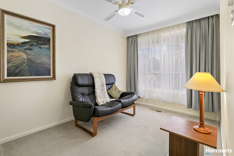 Photo - 1/107 Bogong Avenue, Glen Waverley VIC 3150 - Image 7