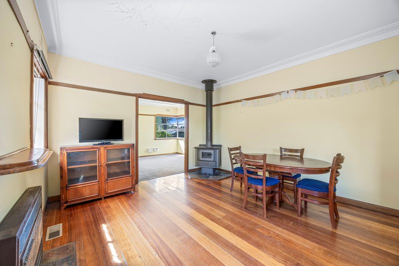 Photo - 1107 Lydiard Street North, Ballarat North VIC 3350 - Image 9