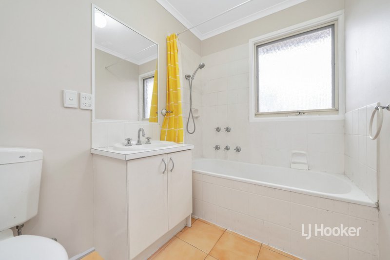 Photo - 1/107 Shane Avenue, Seabrook VIC 3028 - Image 8