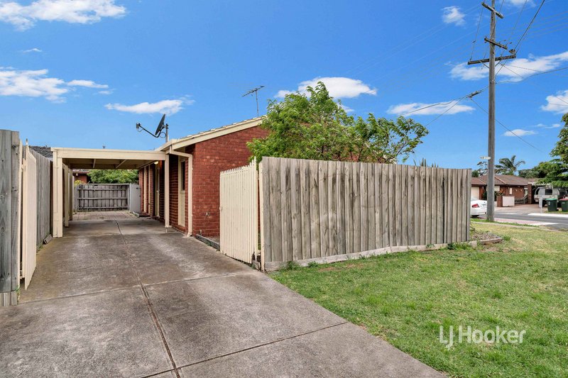 Photo - 1/107 Shane Avenue, Seabrook VIC 3028 - Image 9