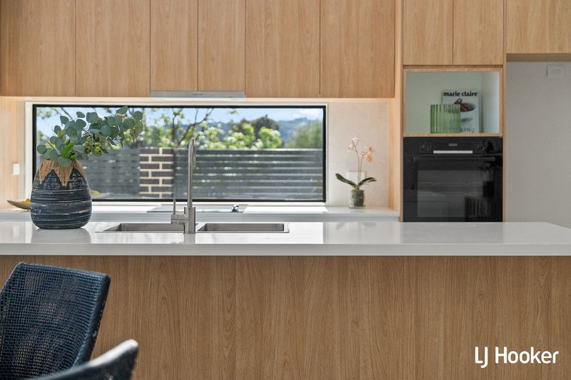 Photo - 1/108 Beasley Street, Torrens ACT 2607 - Image 3