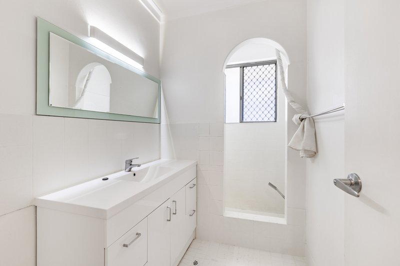 Photo - 1/108 Flinders Street, Yokine WA 6060 - Image 6