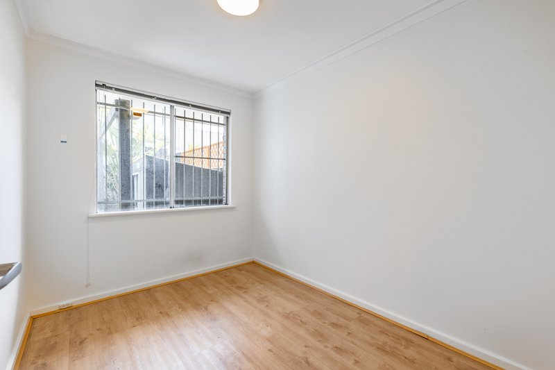 Photo - 1/108 Flinders Street, Yokine WA 6060 - Image 7