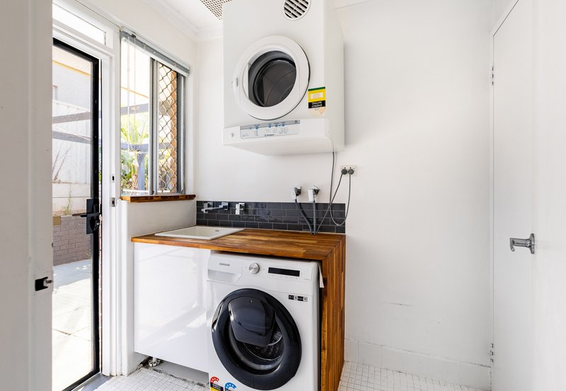 Photo - 1/108 Flinders Street, Yokine WA 6060 - Image 12