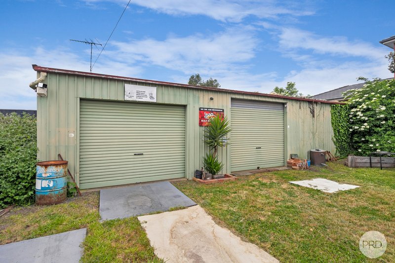 Photo - 1108 Gregory Street, Lake Wendouree VIC 3350 - Image 15