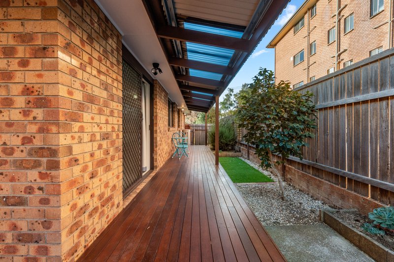 Photo - 1/108 Henderson Road, Crestwood NSW 2620 - Image 12