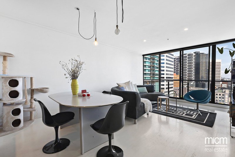 Photo - 1108/28 Bank Street, South Melbourne VIC 3205 - Image 2